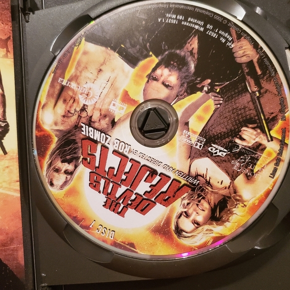The Devil's Rejects DVD 2005 Unrated Full Screen 2-Disc Director Cut Rob Zombie - Picture 4 of 5